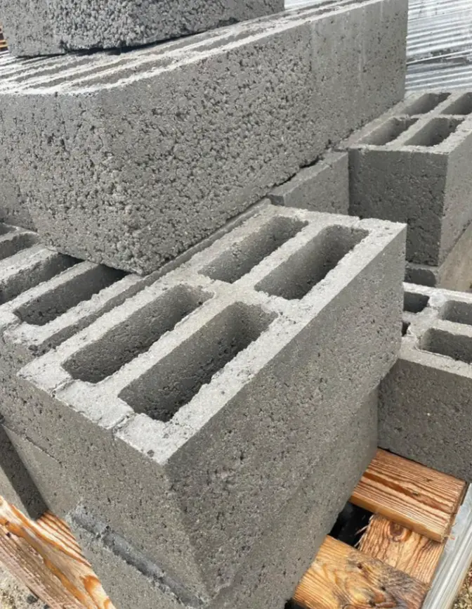 Керамзитобетонный блок пустотелый